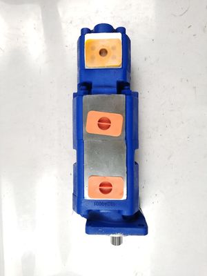 Een jaar garantie Hydraulische tandwielpomp 163143B61A Hoogwaardige drievoudige pomp gebruikt in bouwmachines voor Komatsu Kawasaki