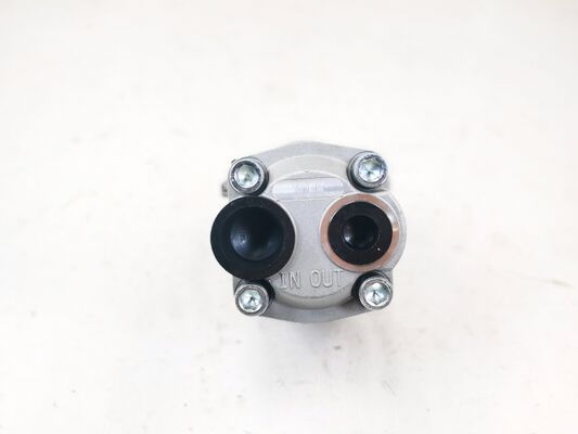 Materiaal van ijzer en aluminium legeringen Hydraulische tandwielpomp 2GP1A32-L-13T Bereik voor bouwmachines Fabrieksvoorziening Hydraulische reserveonderdelen