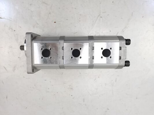 3-traps hydraulische tandwielpomp 16+16+16-10T-R Hoge kwaliteit ijzer en aluminium legering materialen Bereik voor Bouwmachines Fabriek Levering Hydraulische Reserveonderdelen