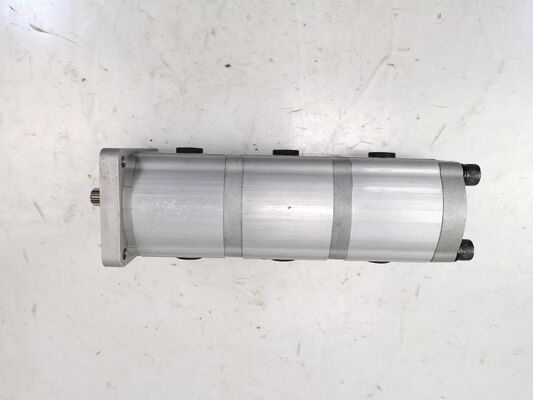 3-traps hydraulische tandwielpomp 16+16+16-10T-R Hoge kwaliteit ijzer en aluminium legering materialen Bereik voor Bouwmachines Fabriek Levering Hydraulische Reserveonderdelen