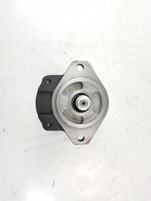 Hydraulische tandwielpomp 20K-60-31182 Hoogwaardige ijzer- en aluminiumlegeringsmaterialen Verscheidenheid voor bouwmachines Fabrieksvoorziening Hydraulische onderdelen