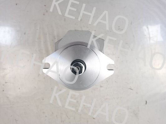 Tandwielpomp 8J8813 (1) Hoogwaardige stuur- en aandrijfapparaat oliepomp Hydraulische reserveonderdelen Gebruikt in Komatsu machines