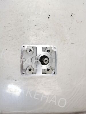 Hydraulische tandwielpompen tandwielpompen voor zware machines stuur- en aandrijflijnen oliepompen onderdeel nr. 704-56-11101 Aluminiumlegering