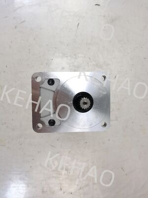 3-traps hydraulische tandwielpomp 307012-8160 (14+14+14) Hoge kwaliteit IJzer en aluminium legering materialen Bereik voor Bouwmachines Fabriekslevering Hydraulische reserveonderdelen