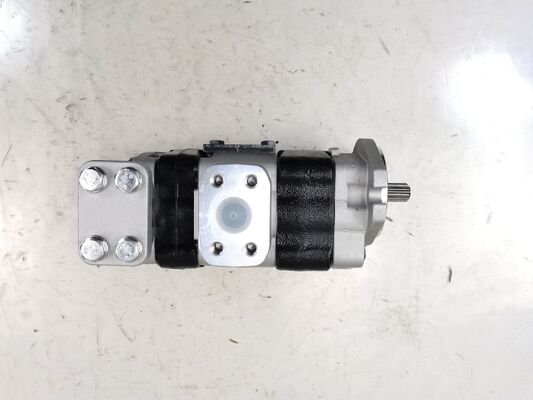 Hydraulische tandwielpomp 23A-60-11102/KFP4-27+17 R 10T Industrieel tandwielpomp oliepomp legeringsmateriaal Hydraulische vervangende onderdelen Eén jaar garantie