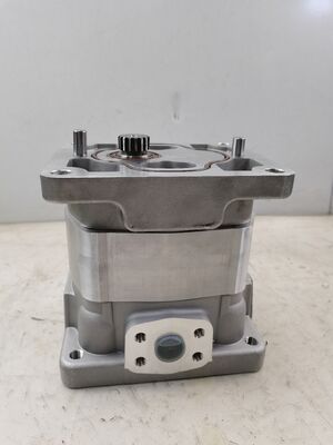 Komatsu Hydraulic Gear pomp 705-21-39070 Industrial Grade Gear Oil Pump legeringsmateriaal Hydraulische vervangende onderdelen Eén jaar garantie Hoogwaardige kwaliteit