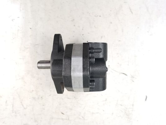 Aanpasbare Kawasaki Hydraulische versnellingspomp FC18L Flat Key Shaft Industrial Grade Gear Pump Oil Wheel Loader Vervanging voor Grader Equipment