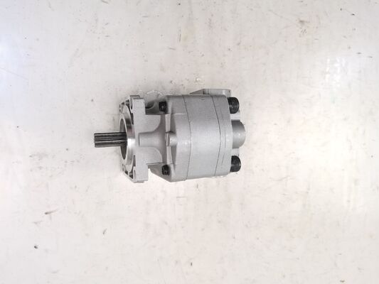 KFP Pomp Hydraulische Tandwielpomp KFP1015-10T-L-C4 Verplaatsing Gietijzer Aluminiumlegering Olie Tandwielpomp Voor Graafmachine Zwaar Materieel ISO9001 gecertificeerd
