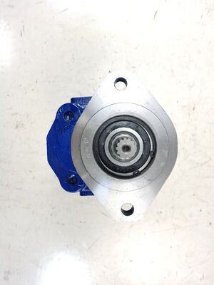KEHAO Hydraulische Tandwielpomp P5100-F63N03676G Reparatie Hydraulische Onderdelen Gietijzer Aluminiumlegering Olie Tandwielpomp Voor Graafmachine Apparatuur ISO9001 gecertificeerd